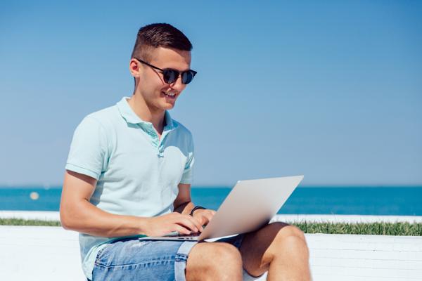 Bewerber am Strand mit Lapzot web.jpg