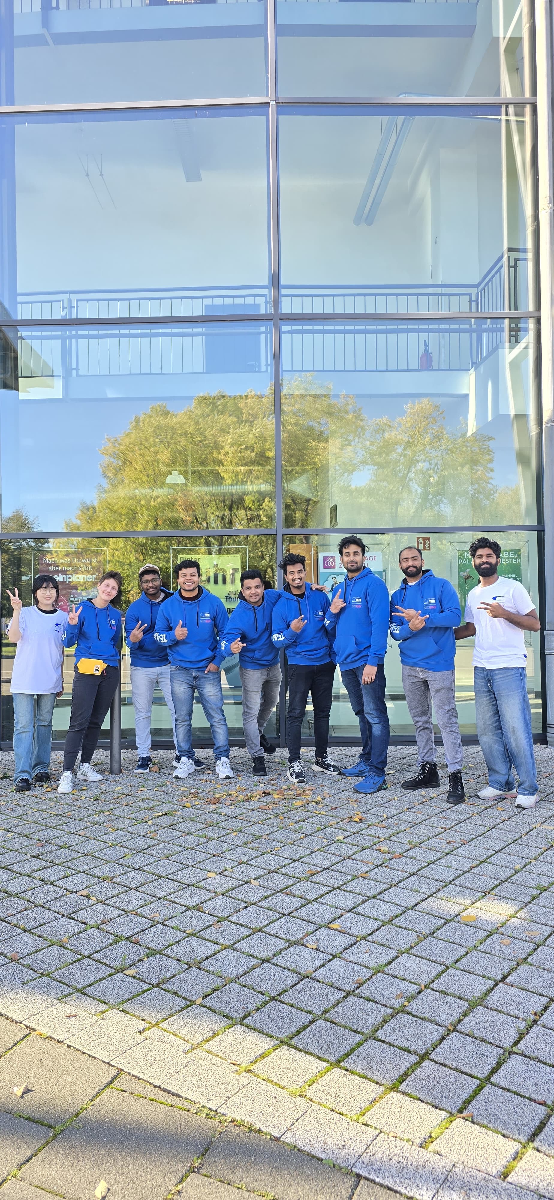 Bild Messeteam ZWIK 24.JPG