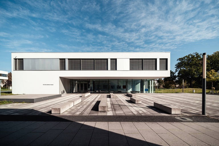 Haus_4.jpg